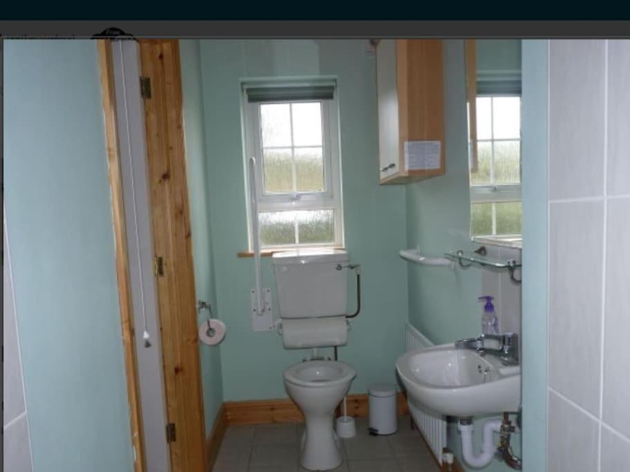 Fermanagh Lakeside Self Catering Corranny 外观 照片